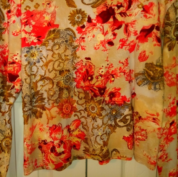 Zashi Long Sleeve Print Tee - Picture 4 of 5